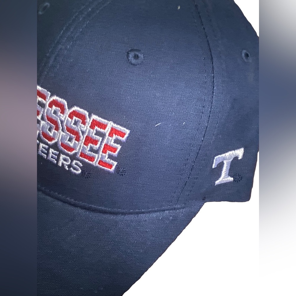 Captivating Tennessee Volunteers ballcap - Picture 2 of 4